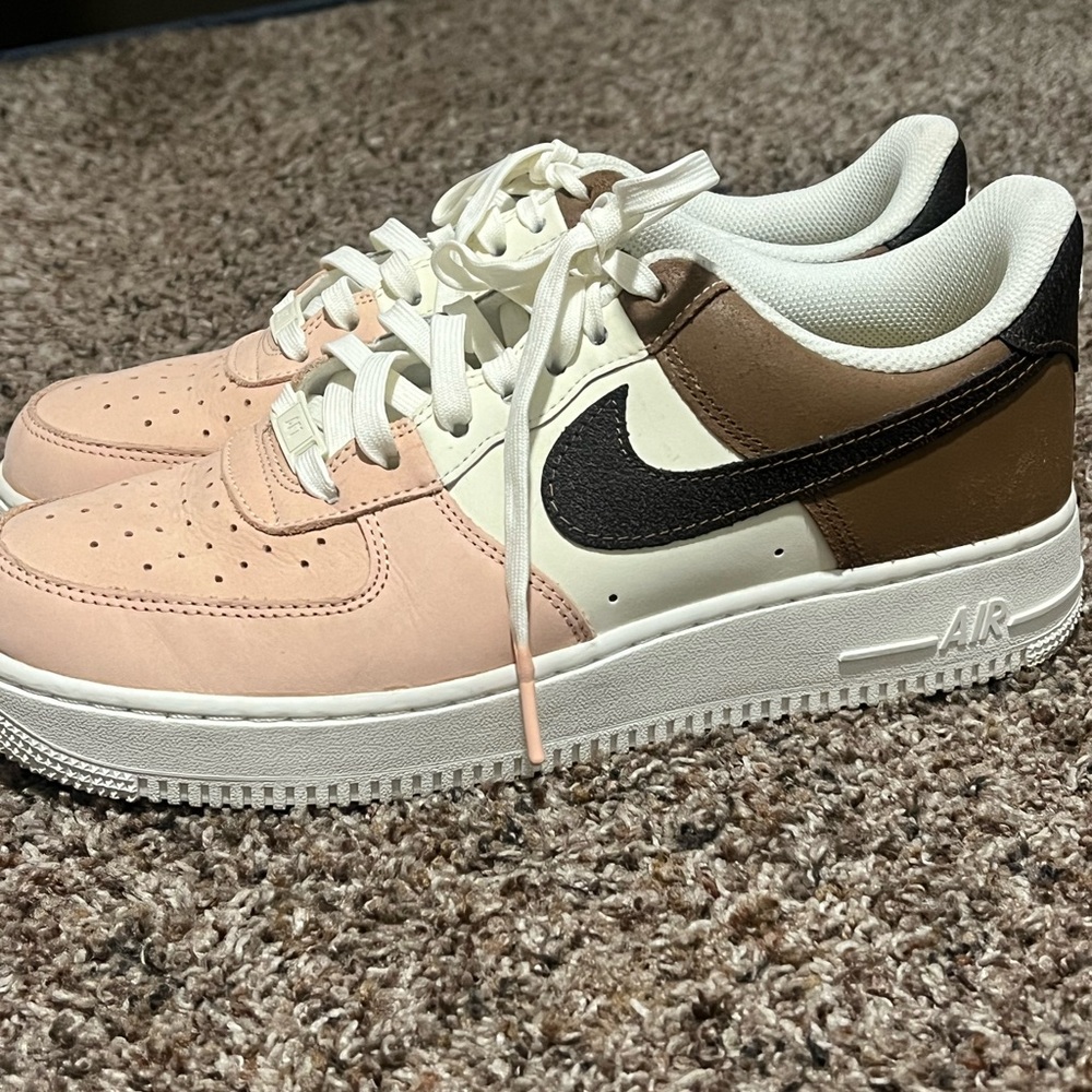 Nike Men's Sneakers - Pink, Brown, and Black